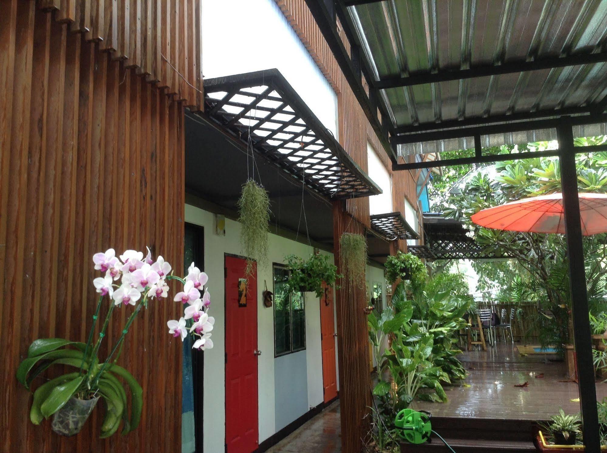 Hi Guesthouse Airport Chiang Mai Zewnętrze zdjęcie